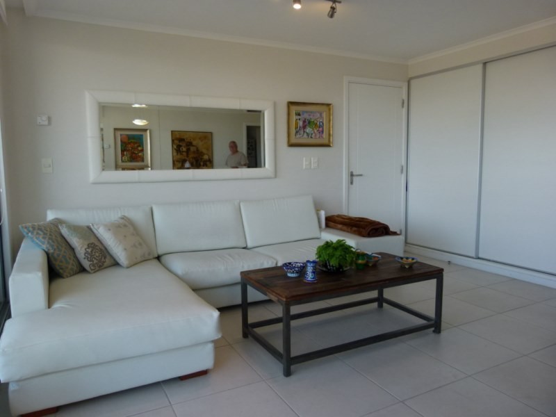 Departamento en alquiler en Roosevelt!!